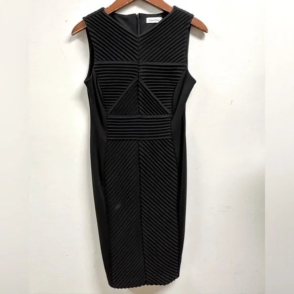 Calvin Klein knit ponte dress with monochrome geometric detail; size 4